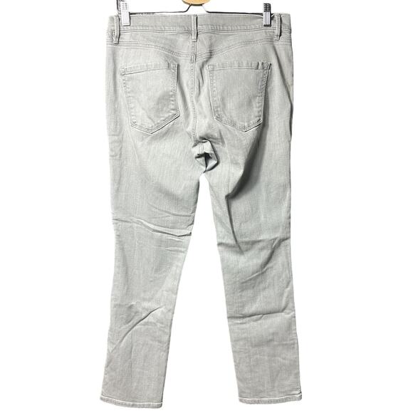 Ann Taylor LOFT Women's Light Gray Modern Straight Jeans Size 31/12 - Picture 2 of 8
